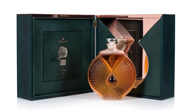 Една бутилка уиски “Pearless Spirit” може да бъде откупена за 65 000 лева