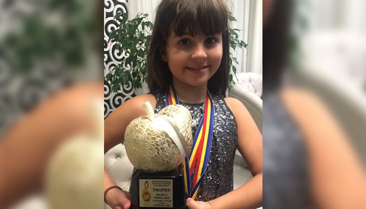 Артистичната русенка впечатли  международното жури с интерпретацията на народната песен „Рипни Калинке“