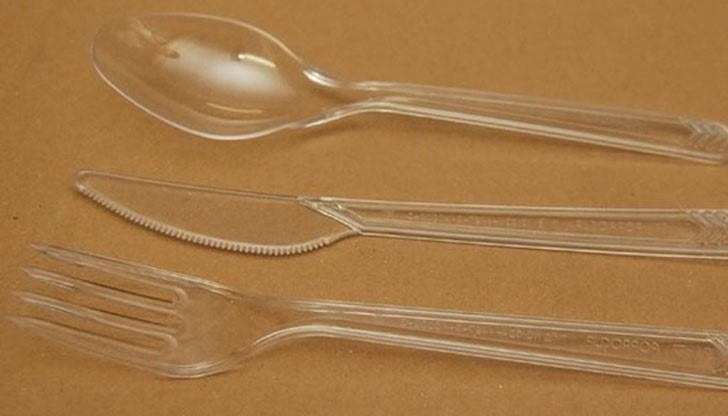 Учениците в търговищкото училище Второ ОУ „Никола Й. Вапцаров” имат и режим на парното Учениците в търговищкото училище Второ ОУ „Никола Й. Вапцаров” имат и режим на парното