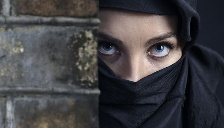 Жените били в тесни връзки с няколко свързани с ИД марокански терористи Жените били в тесни връзки с няколко свързани с ИД марокански терористи