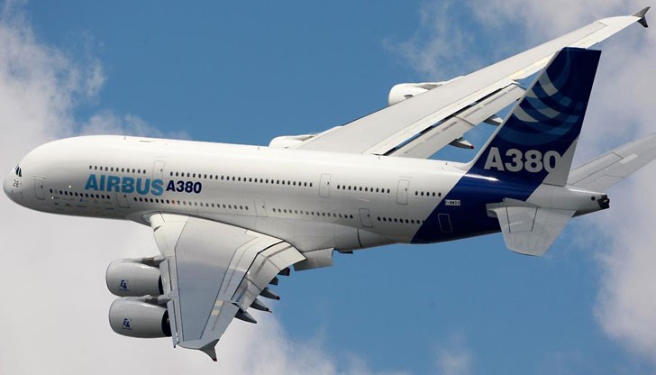 Български пилот ще приземи "Еърбъс А380" на наша територия