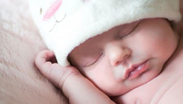 Физическият контакт с майката е ключов фактор за здравето на бебето през първите 6 месеца