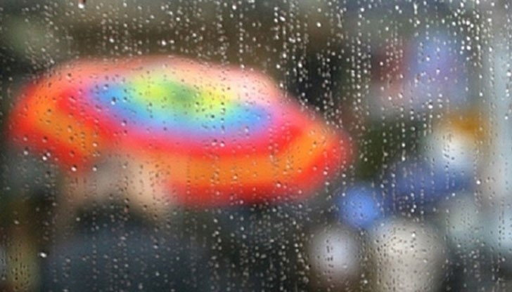 Две седмици над България ще се редуват дъждовни дни и слънчеви, но по-студени Две седмици над България ще се редуват дъждовни дни и слънчеви, но по-студени