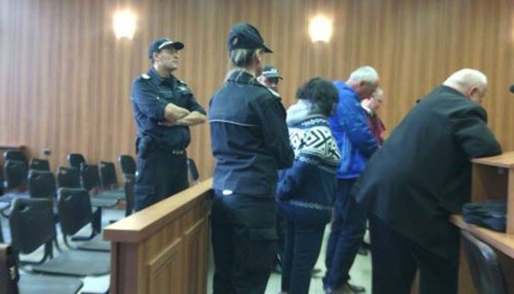 Близнакови са обвинени в това, че Касата е работила като пирамида и е завлякла 229 граждани