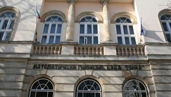 Инициативата е посветена на 1 ноември – Ден на народните будители Инициативата е посветена на 1 ноември – Ден на народните будители