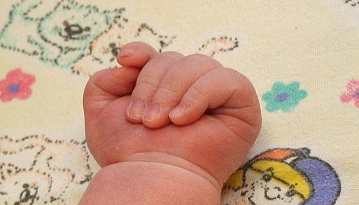 Жената продължава да твърди, че не е била бременна и не е раждала