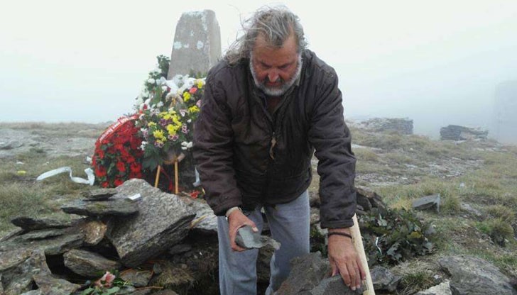 Страната ни е направила постъпки пред правителството в Скопие да възстановим паметната плоча на загиналите български войници на връх Каймакчалан