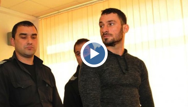 Според събраните доказателства, Низамов имал в себе си газов пистолет и мачете, при гражданските арести на мигранти у нас