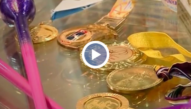 За първи път след инцидента тя ще излезе рамо до рамо със своите съотборнички