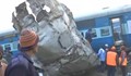 Най-малко 60 души загинаха при влакова катастрофа