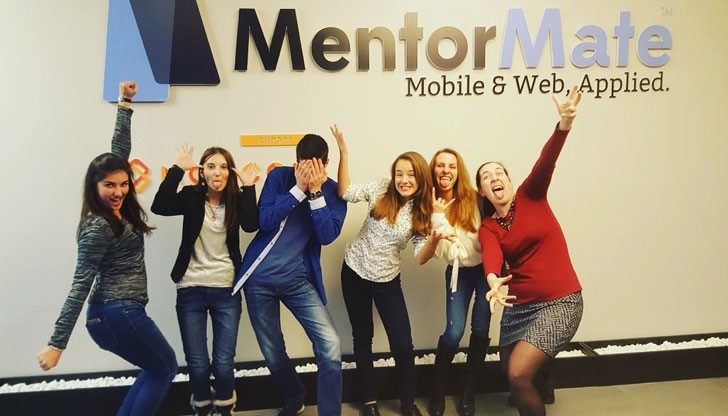 В рамките на инициативата „Мениджър за един ден“, MentorMate България назначи ученици и студенти на позицията мениджър „Човешки ресурси“ в ИТ сектора