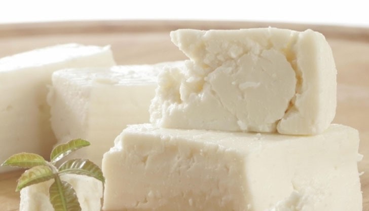 Според комисията за защита на конкуренцията наличие на немлечни мазнини в техни продукти, които са означени като “сирене”, поражда основателни съмнения за нарушения