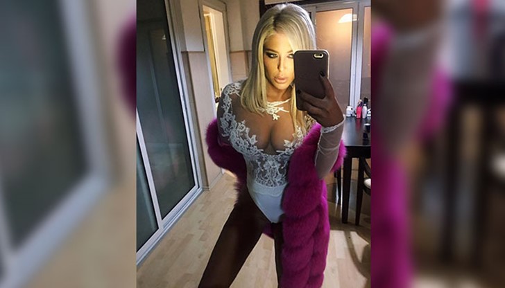 Певицата пусна провокативна снимка в социалната мрежа