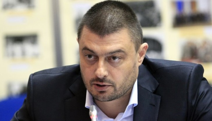 Николай Бареков: 500 млн. лв. са откраднати по програмата за саниране на сгради