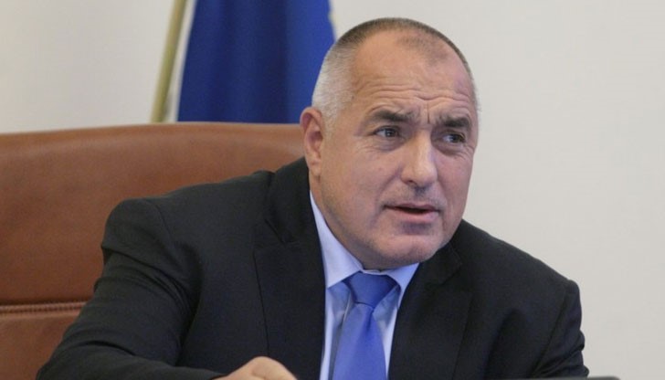 Тези, които са живели като царчета на жълтите павета няма за какво да плачат, коментира премиера по повод сълзите на Цачева