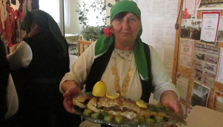 Членовете на пенсионерския клуб „Млади сърца“ в Ценово участваха в телевизионно шоу по кулинария