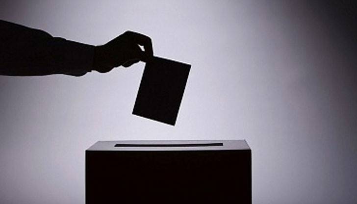 Да” на мажоритарния избор при парламентарен вот значи смяна на политическата ни система Да” на мажоритарния избор при парламентарен вот значи смяна на политическата ни система