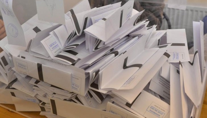 Община Русе публикува списъците на заличените лица от избирателните списъци в изборите за президент на 13 ноември