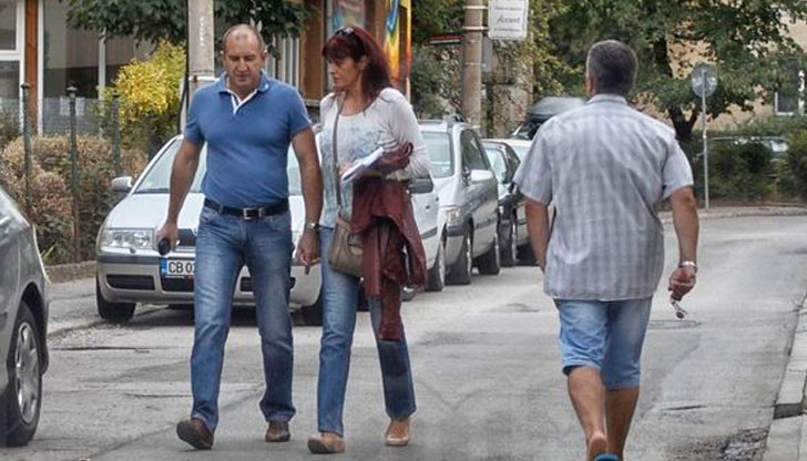 Първата дама не се притеснява от късното майчинство Първата дама не се притеснява от късното майчинство