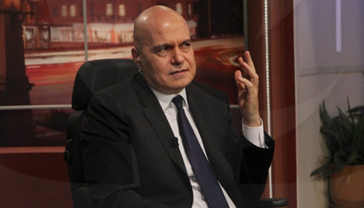 Слави Трифонов: Това, което трябва да се случи, за мен е промяна на системата, а не смяна на играчите Слави Трифонов: Това, което трябва да се случи, за мен е промяна на системата, а не смяна на играчите