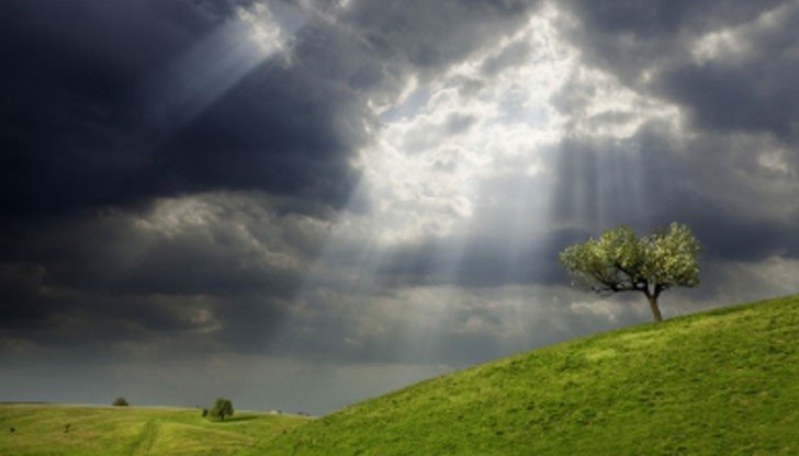 Облачна и мъглива сряда Облачна и мъглива сряда