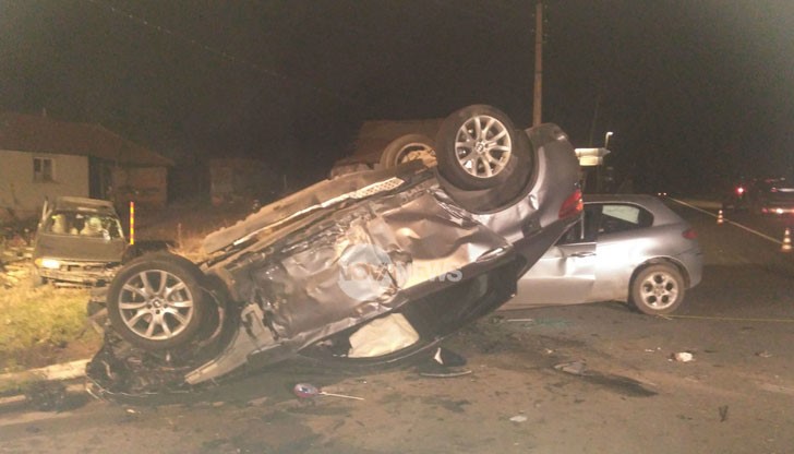 В един от автомобилите е пътувало дете на около 10 години, което е пострадало тежко