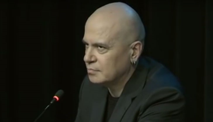 В протоколите за референдума има повече грешки, отколкото в протоколите за президентските избори