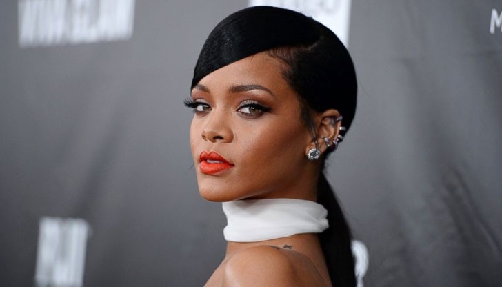 Рекордът означава, че певицата официално е изпълнителят с най-много законни стриймвания и тегления на всички времена Рекордът означава, че певицата официално е изпълнителят с най-много законни стриймвания и тегления на всички времена