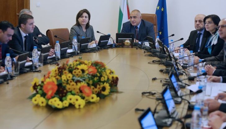 На последното си заседание министрите трябва да одобряват допълнителни разходи по бюджета на Министерство на правосъдието за тази година На последното си заседание министрите трябва да одобряват допълнителни разходи по бюджета на Министерство на правосъдието за тази година