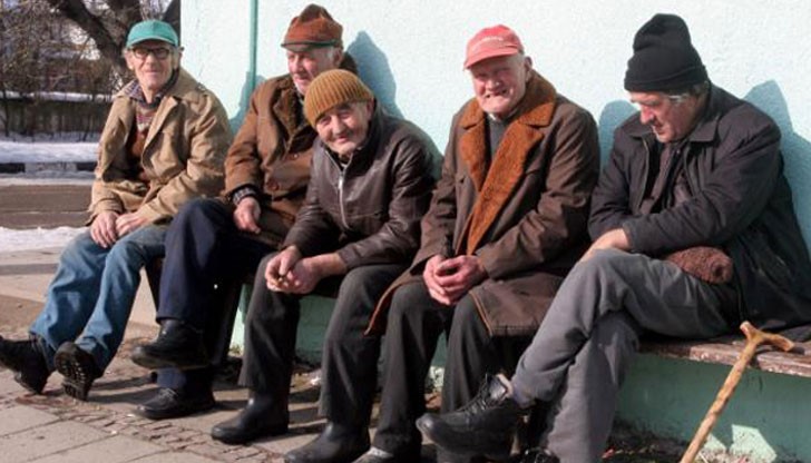 Пенсията няма да е 300 лева