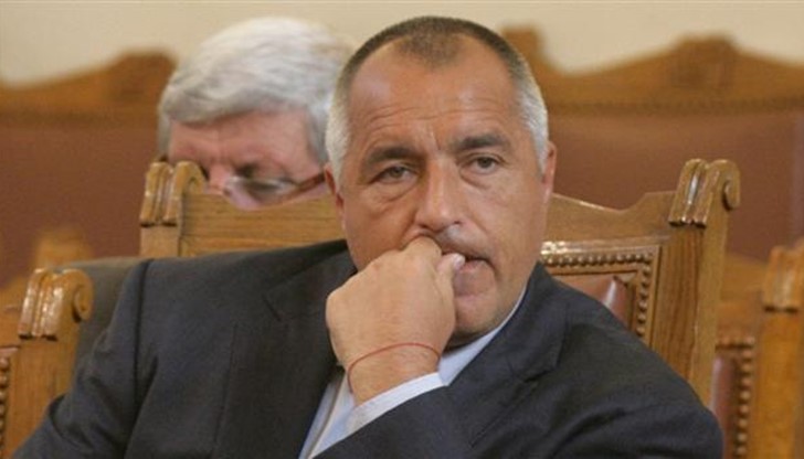 Бойко Борисов осъзнава, че е натясно Бойко Борисов осъзнава, че е натясно