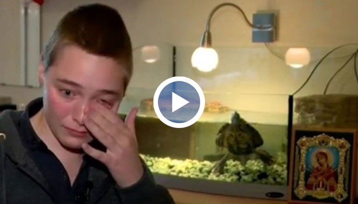 Какво е да живееш без пулс и да носиш сърцето си в раница?