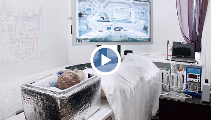 Писмото на болното момиче до съдията, който да разреши криогенно съхраняване на тялото й