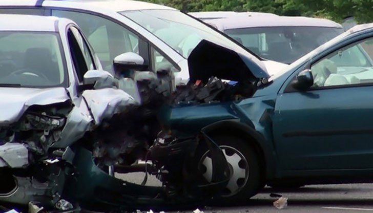 Юристът е виновен и за смъртта на пътничка от другата кола / Снимката е илюстративна Юристът е виновен и за смъртта на пътничка от другата кола / Снимката е илюстративна