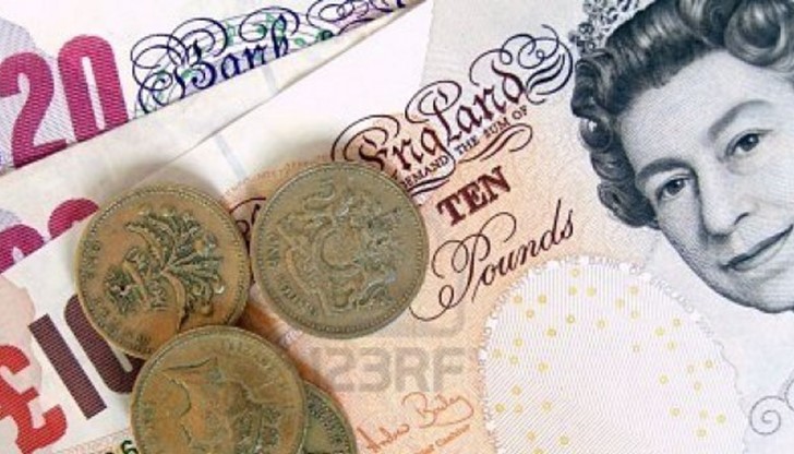 Кабинетът ще намали налога за бизнеса с повече и по-бързо от очакваното Кабинетът ще намали налога за бизнеса с повече и по-бързо от очакваното