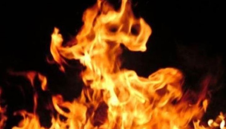 35-годишния мъж е бил откаран в болницата 35-годишния мъж е бил откаран в болницата