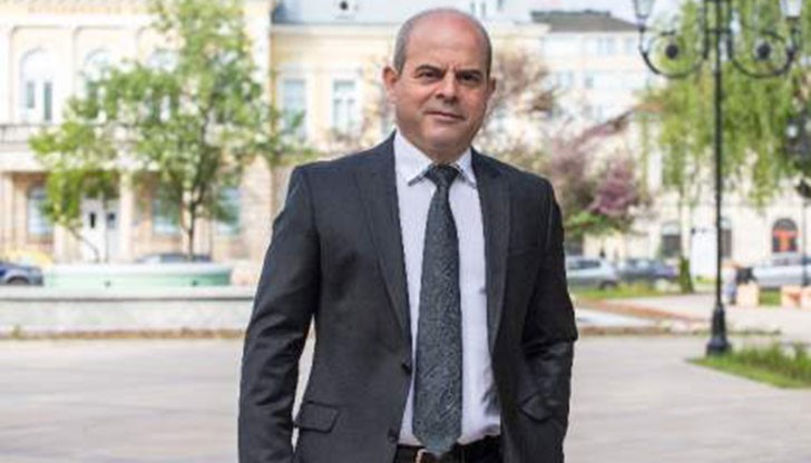 Цялата церемония ще бъде излъчена тази вечер от 23,15 часа по Националната телевизия Цялата церемония ще бъде излъчена тази вечер от 23,15 часа по Националната телевизия