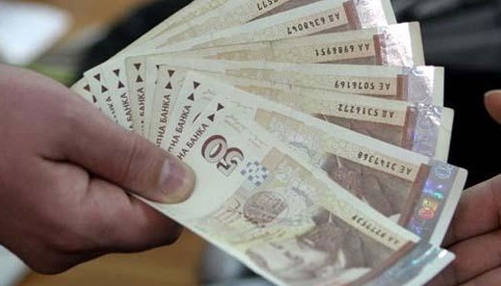 Най-често работодателите ще раздват бонуси до 200 лева Най-често работодателите ще раздват бонуси до 200 лева