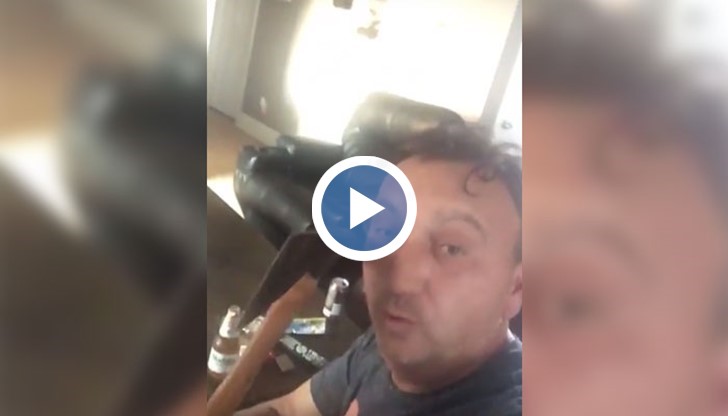 Нервите на футболен запалянко не издържаха