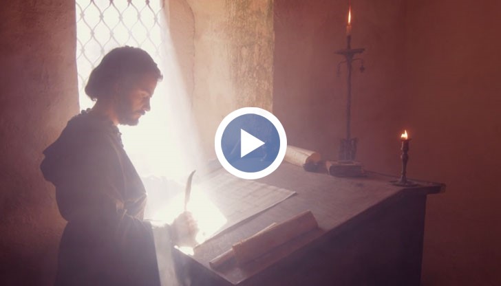Пламен Мирянов засне филм за глаголицата в изоставената църква Кирил и Методий