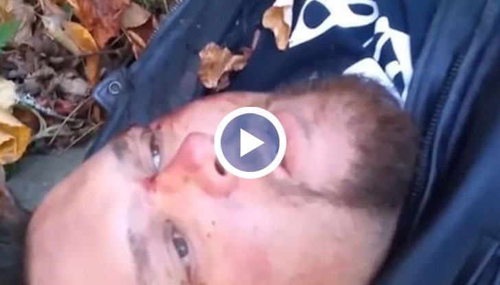 Кевин лежи на земята след тежка катастрофа и моли за прошка роднините си