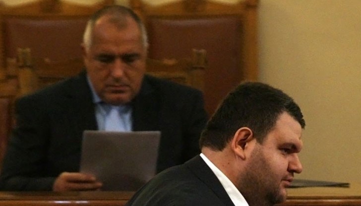 Какво ще се случи в следващите седмици и месеци? Какво ще се случи в следващите седмици и месеци?