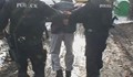 Полицаи хванаха младежи по време на кражба