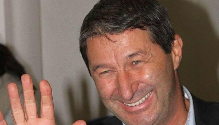 Ако диктаторът или монополът се грижат за народа то те са добри Ако диктаторът или монополът се грижат за народа то те са добри