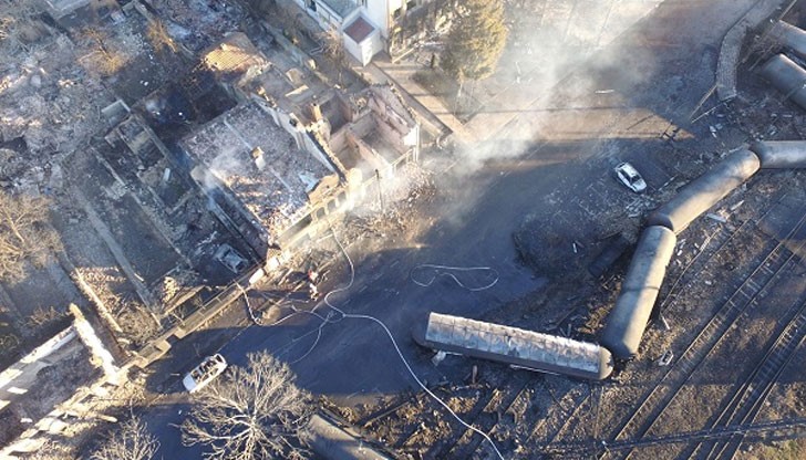 Семейство - съпруг, съпруга и дъщеря, и тримата служители на Националната компания "Железопътна инфраструктура", са жертви на взрива в Хитрино