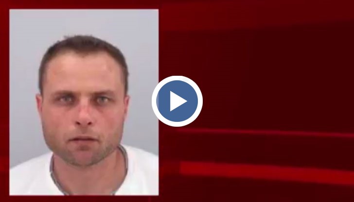 Когато е напуснал дома си е бил облечен с анцуг и черно яке