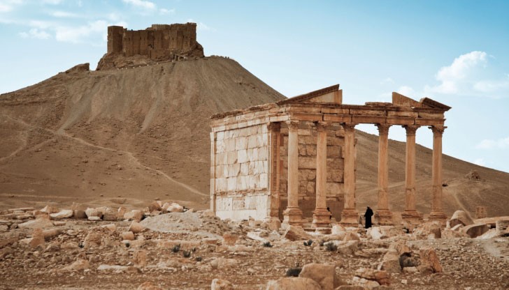 Бойци на "Ислямска държава" влязоха отново в сирийския град Палмира, освободен преди 9 месеца