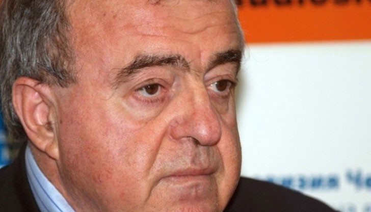 Поклон пред паметта му! Поклон пред паметта му!