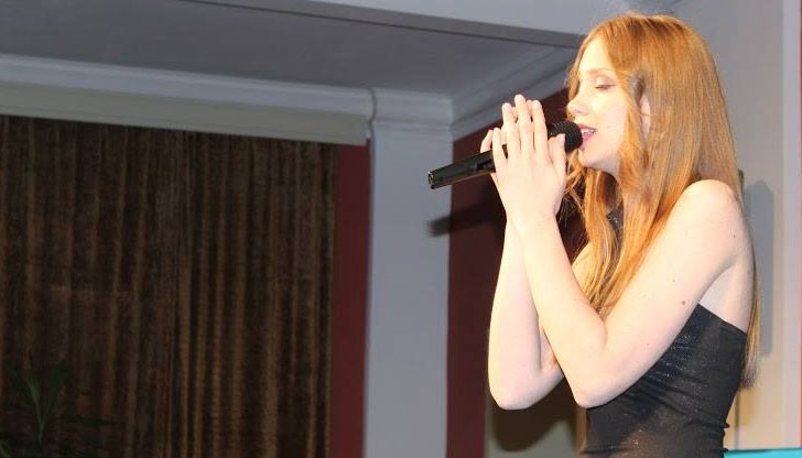Талантлива певица от "New Voices" с награда от Международен фестивал в Турция