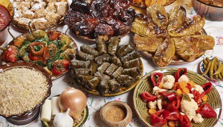 Трапезата за Бъдни вечер е на един клик разстояние